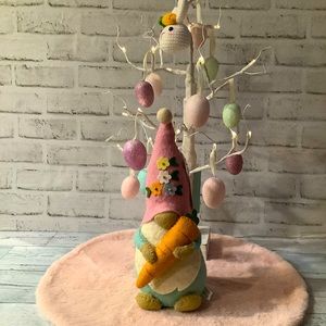 Well Dressed Gnome Felt Easter Decor